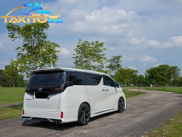 Alphard_Back_1