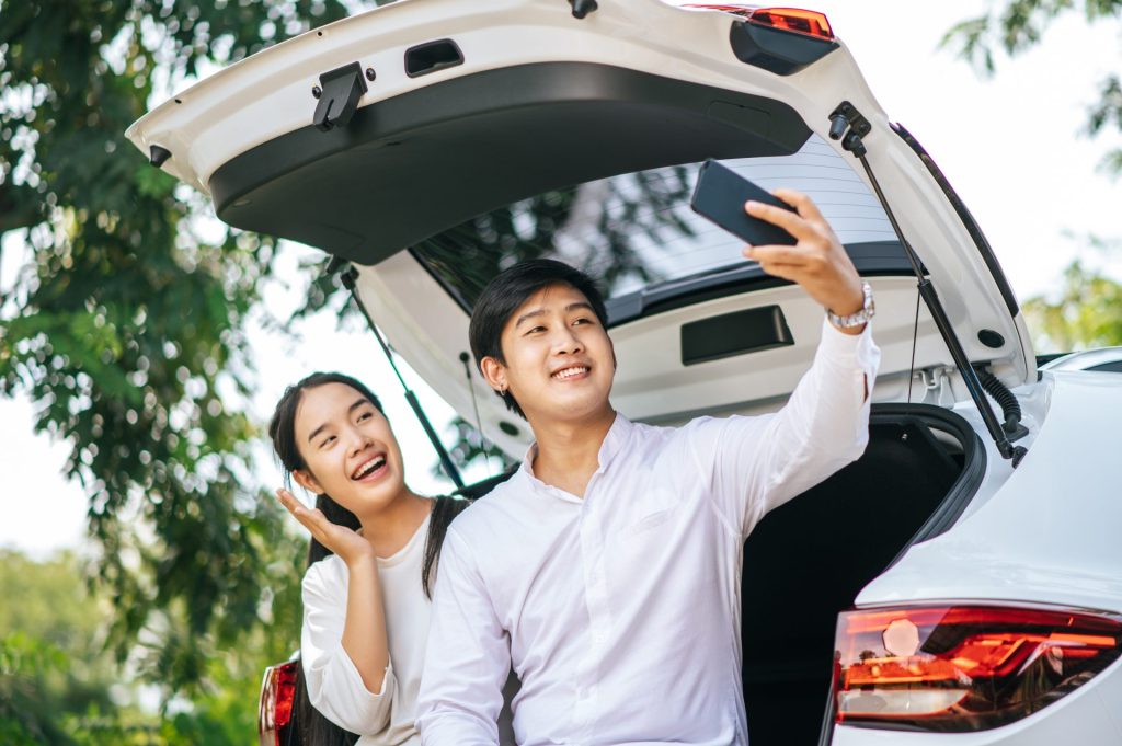 Hire a Private Taxi or Take a Bus to JB? Here's The Comparison